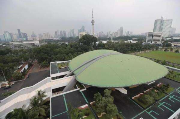 Trias Politica: Makna dan Penerapannya dalam Sistem Pemerintahan Trias Politica: Makna dan Penerapannya dalam Sistem Pemerintahan