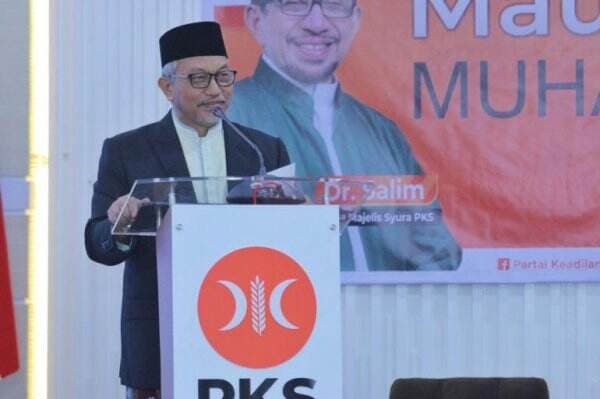 Presiden PKS Maulid Nabi Kukuhkan Semangat Pelayan Rakyat