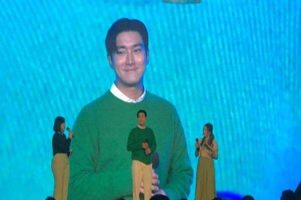 Pecah! Siwon Choi Meriahkan Intimate Meet And Greet, Dihadiri 300 Penggemar Pecah! Siwon Choi Meriahkan Intimate Meet And Greet, Dihadiri 300 Penggemar