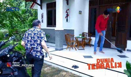 Link Live Streaming Dunia Terbalik, 7 Desember 2022: Amin Curigai Erland, Penyebar Fitnah Febri Nikah Lagi Link Live Streaming Dunia Terbalik, 7 Desember 2022: Amin Curigai Erland, Penyebar Fitnah Febri Nikah Lagi