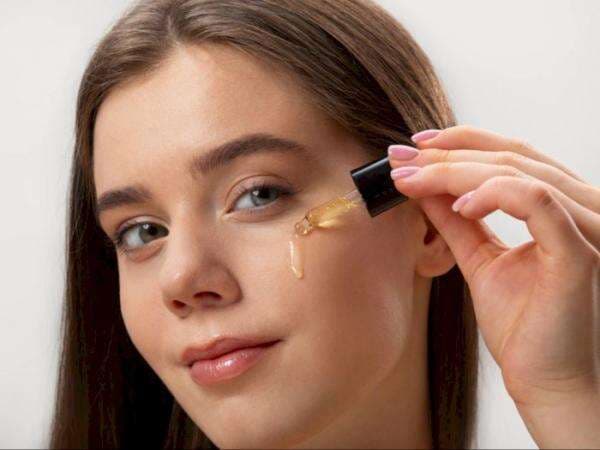 8 Manfaat Serum Hanasui Berdasarkan Jenisnya, Sehatkan Kulit! 8 Manfaat Serum Hanasui Berdasarkan Jenisnya, Sehatkan Kulit!