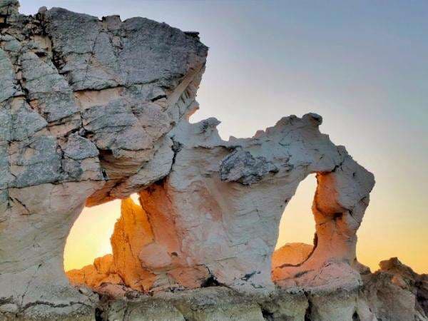 Batu Lubang Pulau Rote, Magnet Dunia di Selatan Indonesia: Keindahannya Bikin Takjub Batu Lubang Pulau Rote, Magnet Dunia di Selatan Indonesia: Keindahannya Bikin Takjub