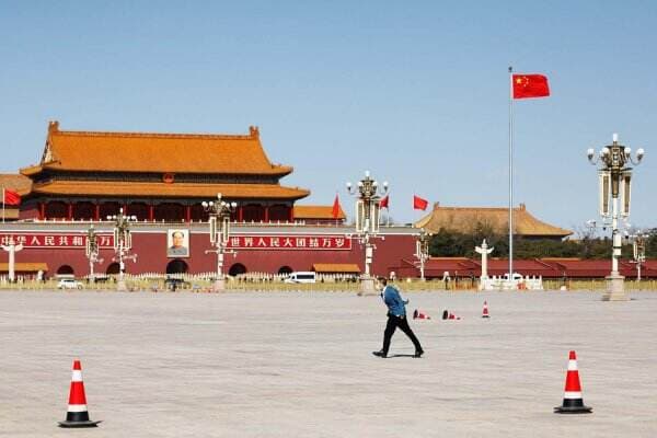 Belasan Negara Batasi Pelancong Cina, Xi Jinping Ancam Akan Membalas