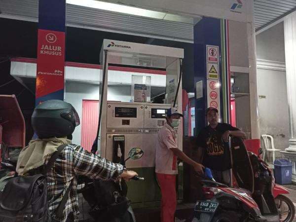 Pertalite Kok Gak Turun Harga, Apa Alasannya? Pertalite Kok Gak Turun Harga, Apa Alasannya?