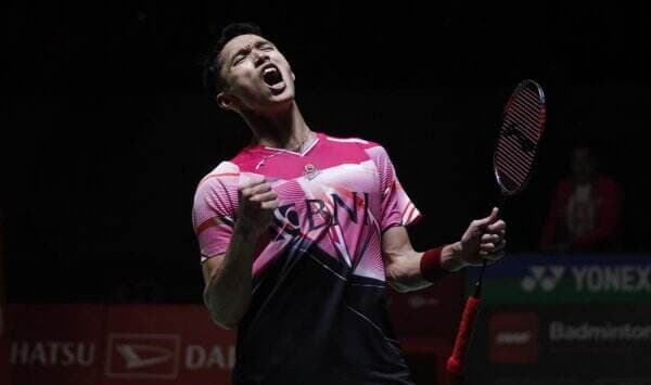Hasil Indonesia Masters: Menangi Rubber Set Ketat Atas Shi Yuqi, Jonatan Lolos ke Final!