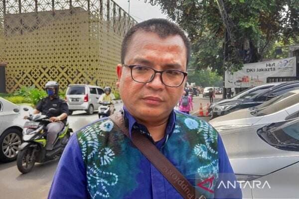 Denny Indrayana Sesalkan Laporannya Tidak Ditindaklanjuti Oleh KPK