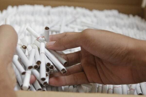 YLKI Dukung Wacana Larangan Penjualan Rokok Batangan