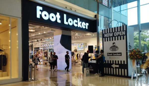 Foot Locker kini hadir di Mal Kota Kasablanka Foot Locker kini hadir di Mal Kota Kasablanka