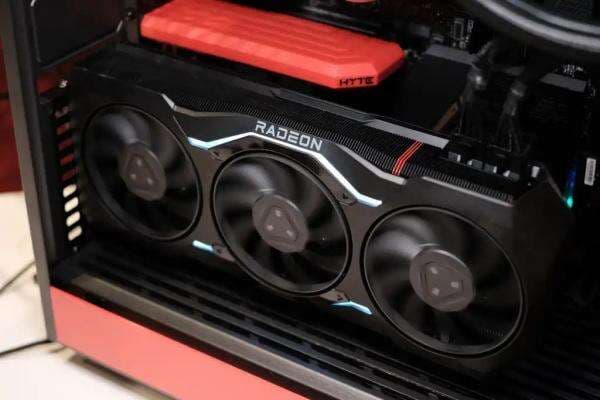 AMD: Memperbarui Driver GPU Radeon Dapat Merusak Instalasi Windows AMD: Memperbarui Driver GPU Radeon Dapat Merusak Instalasi Windows