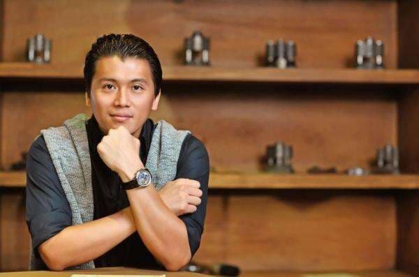 Reino Barack Buka Isi Dompetnya ke Publik, Apa Saja Isinya Reino Barack Buka Isi Dompetnya ke Publik, Apa Saja Isinya