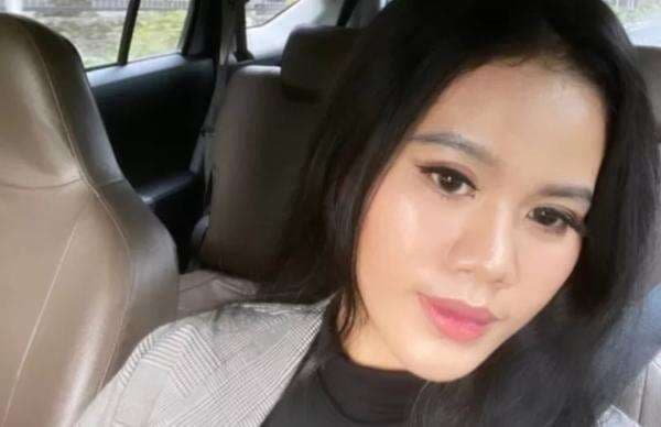 Curi Perhatian Masyarakat, Siskaeee Bintangi Film Semi Horor Setelah Bebas Bersyarat Curi Perhatian Masyarakat, Siskaeee Bintangi Film Semi Horor Setelah Bebas Bersyarat