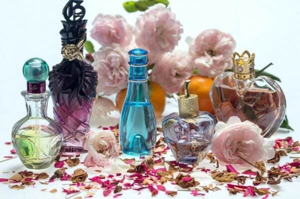 Catat! Ini 5 Tips Saat Membeli Parfum Mahal Supaya Tidak Rugi