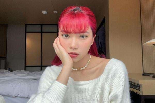 Isyana Sarasvati Doakan Kesehatan Vidi Aldiano yang Menurun: Cepat Sembuh Ya Isyana Sarasvati Doakan Kesehatan Vidi Aldiano yang Menurun: Cepat Sembuh Ya