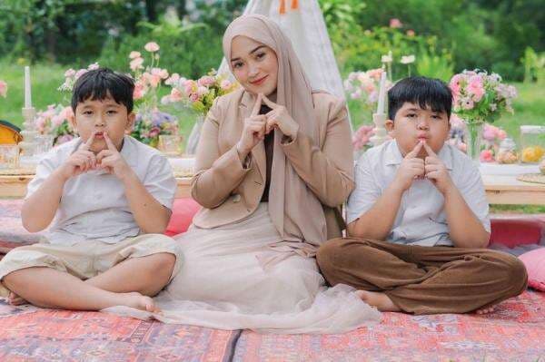 Nissa Sabyan dan Ayus Nikah Diam-diam, Ririe Fairus: Aku Merasa Lega Nissa Sabyan dan Ayus Nikah Diam-diam, Ririe Fairus: Aku Merasa Lega