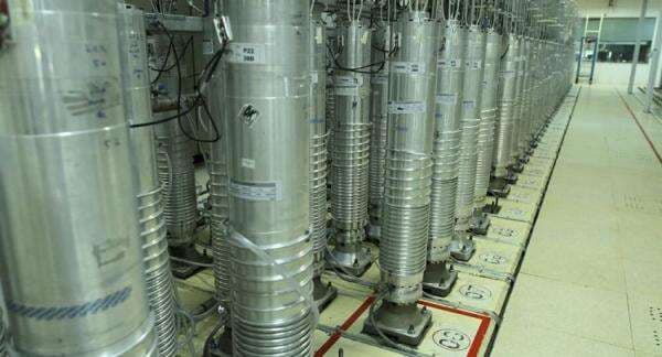 Respons Resolusi IAEA, Iran akan Luncurkan Banyak Sentrifugal Nuklir Canggih Baru Respons Resolusi IAEA, Iran akan Luncurkan Banyak Sentrifugal Nuklir Canggih Baru