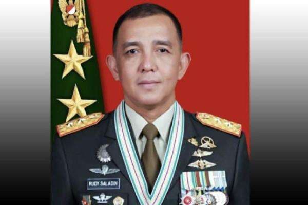 12 Pangdam V Brawijaya di Era Presiden Jokowi, Nomor 5 Jadi Wakil KSAD 12 Pangdam V Brawijaya di Era Presiden Jokowi, Nomor 5 Jadi Wakil KSAD