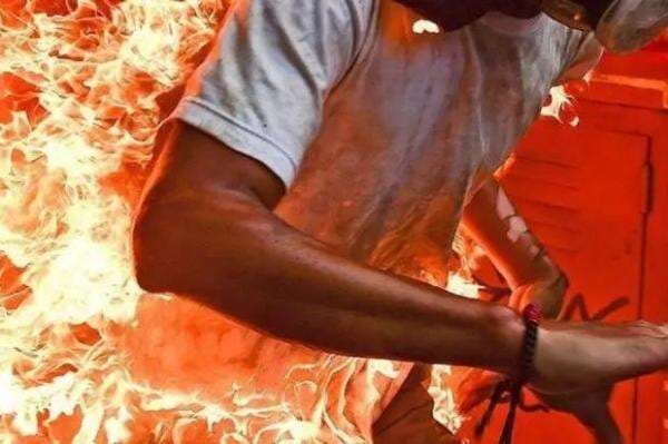 Ngeri! Rebutan Rumah Warisan, Kakak Perempuan Tewas Dibakar Adik Kandung Ngeri! Rebutan Rumah Warisan, Kakak Perempuan Tewas Dibakar Adik Kandung