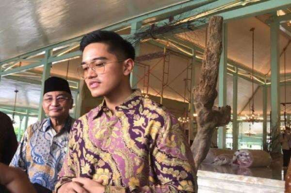 Kaesang Naik Jet Pribadi, Budi Arie: Istrinya Lagi Hamil Nggak Boleh Naik Angkutan Umum Kaesang Naik Jet Pribadi, Budi Arie: Istrinya Lagi Hamil Nggak Boleh Naik Angkutan Umum