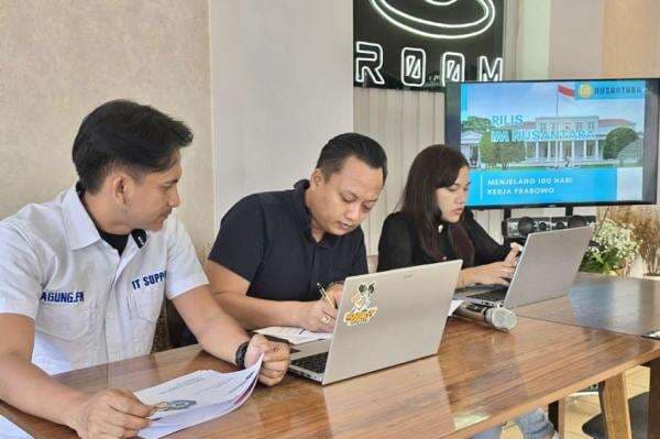 Jelang 100 Hari Kerja, Publik Sambut Baik Program Presiden Prabowo Jelang 100 Hari Kerja, Publik Sambut Baik Program Presiden Prabowo