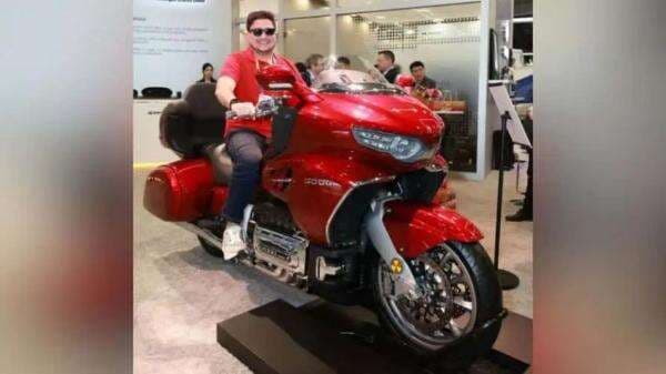 China Siapkan Motor 8 Silinder Penantang Honda Gold Wing China Siapkan Motor 8 Silinder Penantang Honda Gold Wing