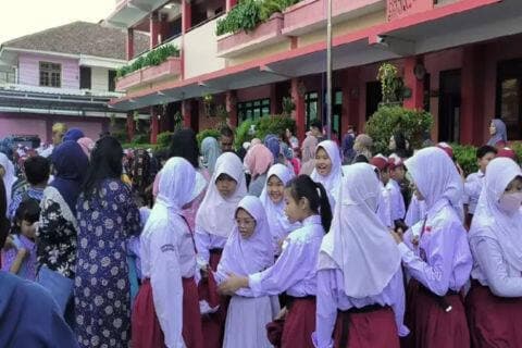 Libur Sekolah Selama Ramadan 2025 Berisiko Sebabkan Learning Loss Libur Sekolah Selama Ramadan 2025 Berisiko Sebabkan Learning Loss