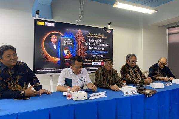 Buku Laku Spiritual Pak Harto Diluncurkan, Kupas Cara Soeharto Tunjuk Pembantunya hingga Jejak Kejawen Buku Laku Spiritual Pak Harto Diluncurkan, Kupas Cara Soeharto Tunjuk Pembantunya hingga Jejak Kejawen