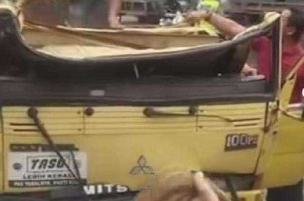 Kronologi Sopir-Kernet Truk Tewas Terjepit Muatan Besi di Jakut, Dipicu Ngerem Kronologi Sopir-Kernet Truk Tewas Terjepit Muatan Besi di Jakut, Dipicu Ngerem