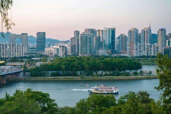 Seoul dan Busan Jadi Destinasi Favorit Warga +62 Liburan ke Korsel Seoul dan Busan Jadi Destinasi Favorit Warga +62 Liburan ke Korsel