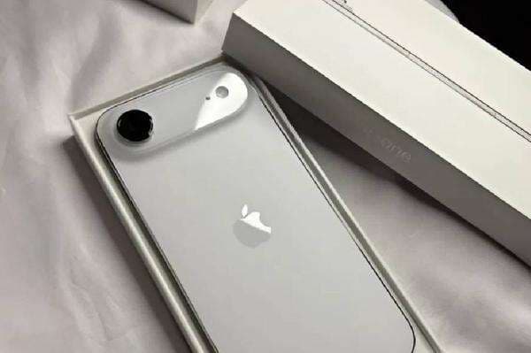 Laku Keras! iPhone Air Edisi 2026 Diprediksi Pakai 2 Kamera Belakang Laku Keras! iPhone Air Edisi 2026 Diprediksi Pakai 2 Kamera Belakang