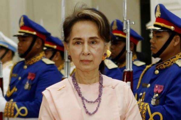 Mantan Pemimpin Myamnar Aung San Suu Kyi Sakit Keras di Penjara Mantan Pemimpin Myamnar Aung San Suu Kyi Sakit Keras di Penjara