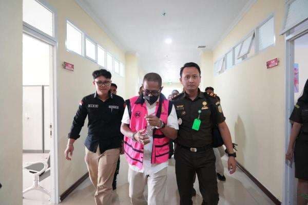 Korupsi Fasilitas Kredit di Bank Sulselbar, Pegawai BUMN di Polewali Mandar Ditetapkan Tersangka Korupsi Fasilitas Kredit di Bank Sulselbar, Pegawai BUMN di Polewali Mandar Ditetapkan Tersangka