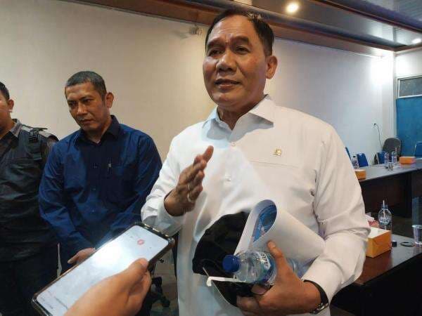 BHS Dorong Percepatan Kawasan Ekonomi Khusus dan Pelabuhan Tanjung Carat BHS Dorong Percepatan Kawasan Ekonomi Khusus dan Pelabuhan Tanjung Carat