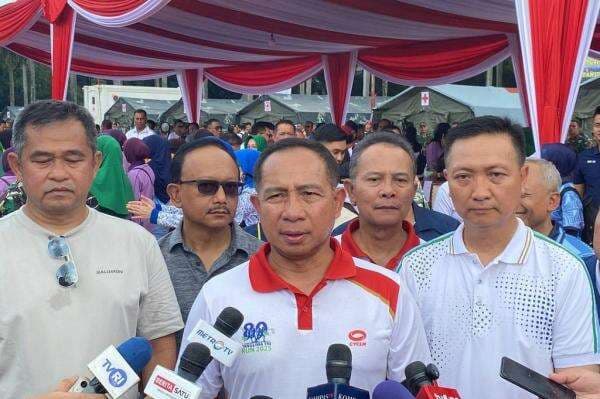 Panglima TNI Jenderal Agus Subiyanto Akui Jarang Pakai Strobo saat Berkendara Panglima TNI Jenderal Agus Subiyanto Akui Jarang Pakai Strobo saat Berkendara