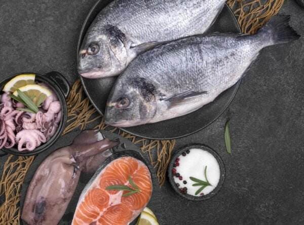 Rekomendasi 3 Jenis Ikan yang Baik Dikonsumsi Anak, Moms Wajib Tahu! Rekomendasi 3 Jenis Ikan yang Baik Dikonsumsi Anak, Moms Wajib Tahu!