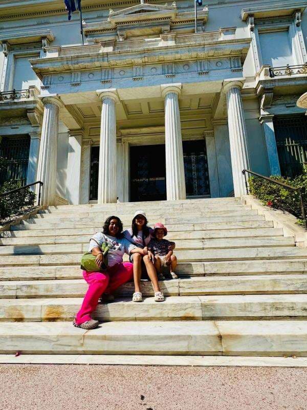 Trip Yunani: Menggali Sejarah dan Belajar Desain Wisata yang Ramah Pejalan Kaki Trip Yunani: Menggali Sejarah dan Belajar Desain Wisata yang Ramah Pejalan Kaki