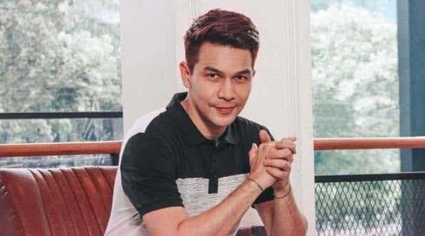 Jonathan Frizzy Jadi Tersangka Kasus Vape Obat Keras, Terancam 12 Tahun Penjara Jonathan Frizzy Jadi Tersangka Kasus Vape Obat Keras, Terancam 12 Tahun Penjara