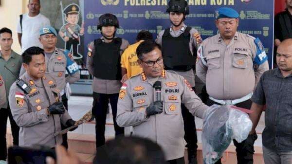 Sempat Buron, Pembunuh Pedagang Semangka di Kupang Ditangkap Sempat Buron, Pembunuh Pedagang Semangka di Kupang Ditangkap