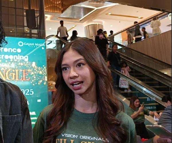 Cerita Yuki Kato Tetap Semangat Syuting Meski Idap Skoliosis Cerita Yuki Kato Tetap Semangat Syuting Meski Idap Skoliosis