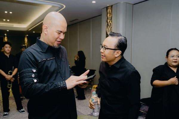 Doa Ahmad Dhani di Ulang Tahun Ari Lasso: Semoga Dapat Jodoh Baru Doa Ahmad Dhani di Ulang Tahun Ari Lasso: Semoga Dapat Jodoh Baru