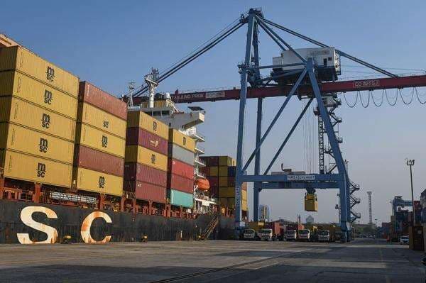 Banjir Barang asal China, Pemerintah Siapkan Aturan Pembatasan Impor Banjir Barang asal China, Pemerintah Siapkan Aturan Pembatasan Impor