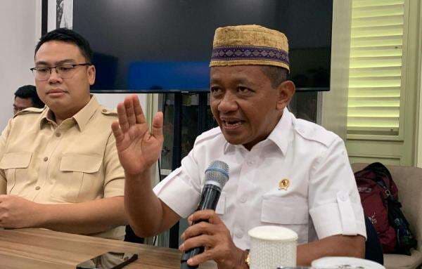 Bahlil Sebut Kajian Ekosistem Kendaraan Listrik di Indonesia Rampung Akhir 2025 Bahlil Sebut Kajian Ekosistem Kendaraan Listrik di Indonesia Rampung Akhir 2025