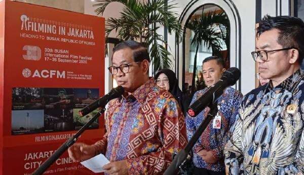 Heboh Tanggul Beton di Cilincing, Pramono Minta KCN Jamin Akses ke Nelayan Heboh Tanggul Beton di Cilincing, Pramono Minta KCN Jamin Akses ke Nelayan