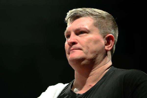 Fakta Baru Kematian Ricky Hatton: Menghilang Sebelum Duel Ekshibisi, Sempat Ingin Bunuh Diri Fakta Baru Kematian Ricky Hatton: Menghilang Sebelum Duel Ekshibisi, Sempat Ingin Bunuh Diri