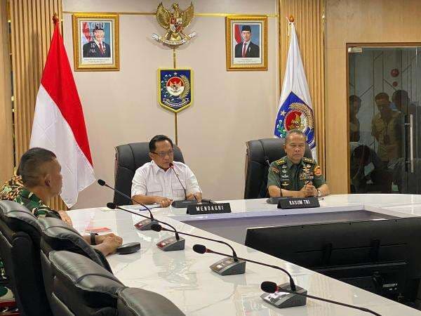 Huntara untuk Warga yang Kehilangan Desa di Aceh dan Sumut Ditargetkan Rampung dalam 3 Bulan Huntara untuk Warga yang Kehilangan Desa di Aceh dan Sumut Ditargetkan Rampung dalam 3 Bulan