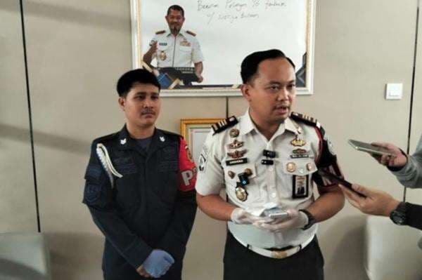Gelisah saat Temui Napi, Pengunjung Lapas Banceuy Bandung Ternyata Simpan Sabu dalam Anus Gelisah saat Temui Napi, Pengunjung Lapas Banceuy Bandung Ternyata Simpan Sabu dalam Anus