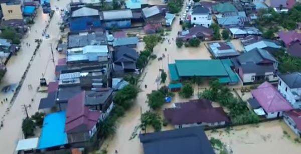 Banjir di Langsa Aceh, Ketua DPD Kebut Pengiriman Genset hingga Air Bersih Banjir di Langsa Aceh, Ketua DPD Kebut Pengiriman Genset hingga Air Bersih