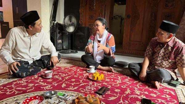 Kembali Silaturahmi ke Ponpes Al-Itqon, Mbak Agustin Prioritas Masukan Sebagai Program Kembali Silaturahmi ke Ponpes Al-Itqon, Mbak Agustin Prioritas Masukan Sebagai Program