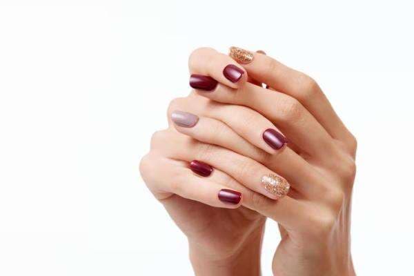 Mitos atau Fakta: Nail Art Terlalu Sering Bahaya untuk Tubuh? Mitos atau Fakta: Nail Art Terlalu Sering Bahaya untuk Tubuh?