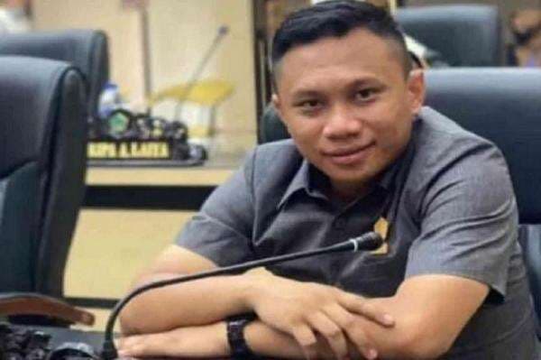 Kontroversi Anggota DPRD Gorontalo Wahyudin Moridu: Mabuk, Selingkuh dan Ucapan Rampok Uang Negara Kontroversi Anggota DPRD Gorontalo Wahyudin Moridu: Mabuk, Selingkuh dan Ucapan Rampok Uang Negara