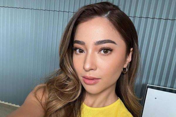 10 Artis Indonesia Berdarah Minang, Cantik dan Tampan Rupawan 10 Artis Indonesia Berdarah Minang, Cantik dan Tampan Rupawan